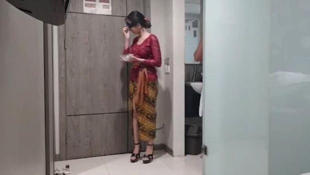 Kebaya Merah